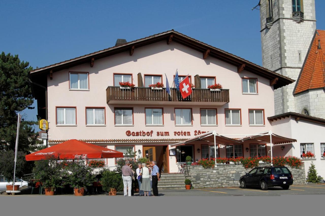 Hotel Zum Roten Lowen Hildisrieden Exterior photo